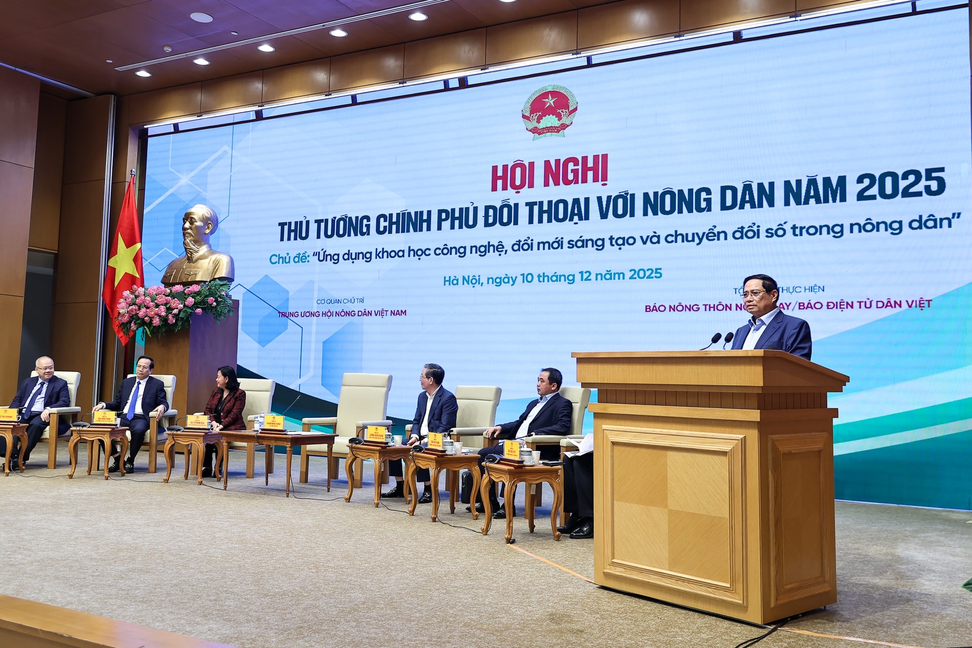 Thủ tướng: Hướng tới 100 tỷ USD xuất khẩu nông sản và xuất khẩu cả ngành nông nghiệp Việt Nam- Ảnh 2.