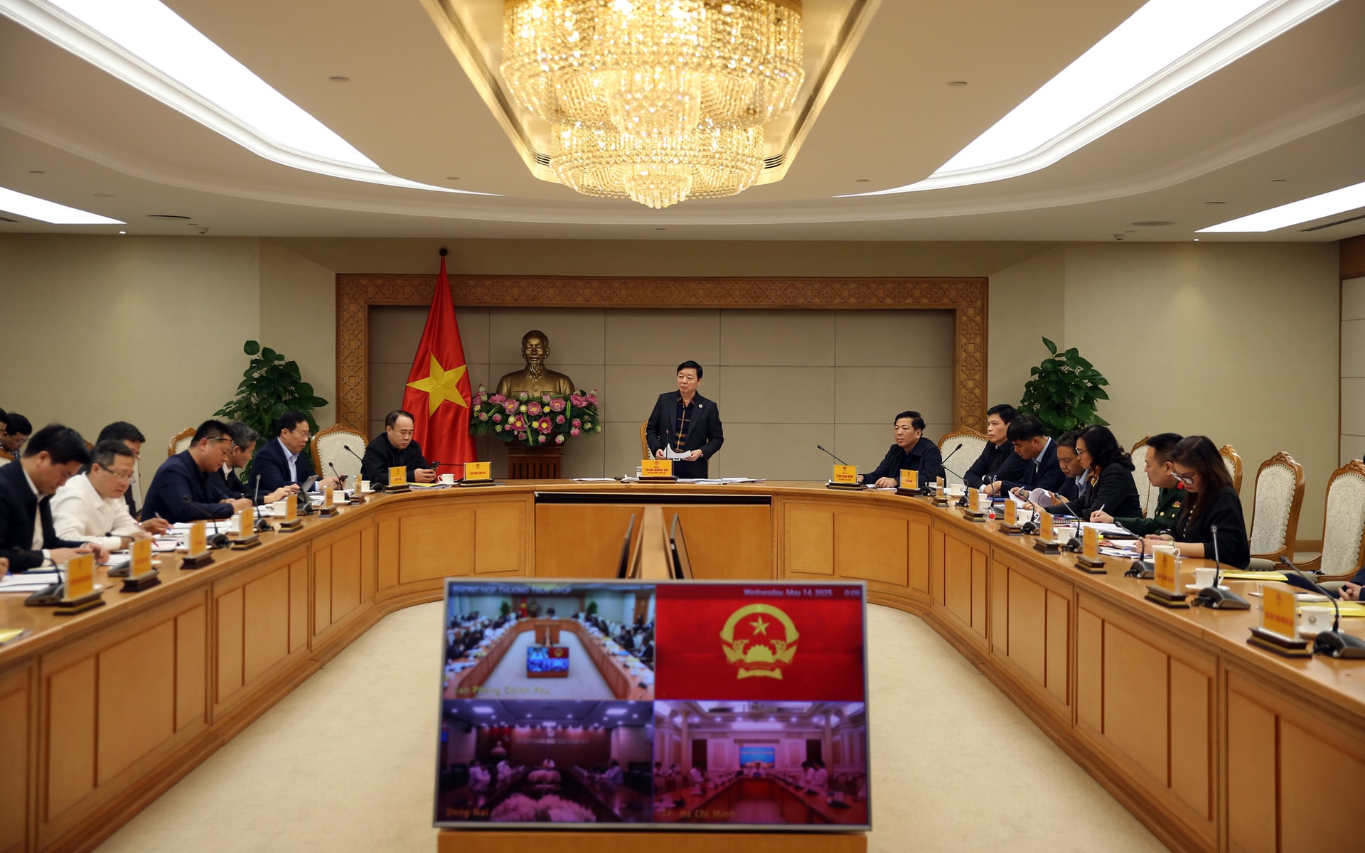 Khánh thành, khởi công các dự án, công trình lớn, ý nghĩa chào mừng Đại hội Đảng: Trang trọng, thực chất, tạo khí thế phát triển mới- Ảnh 2.