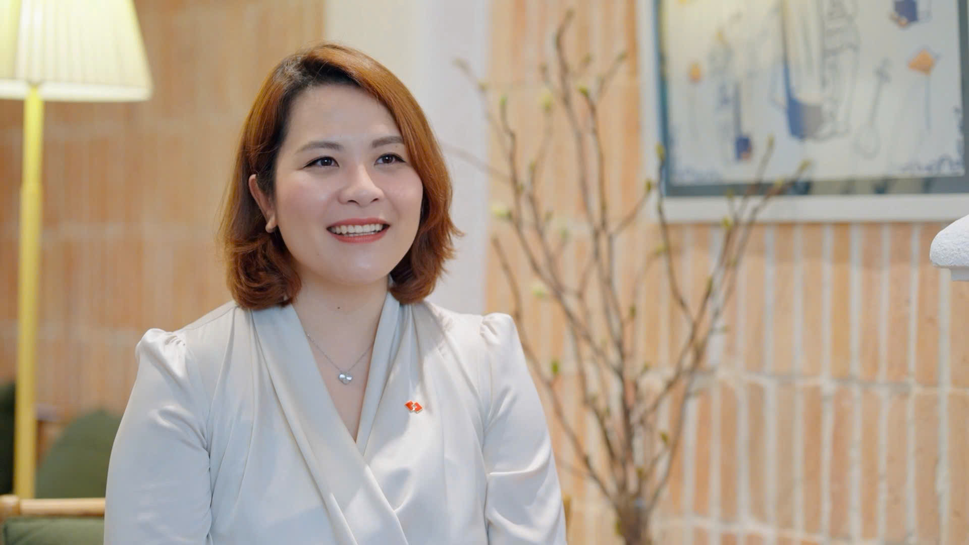 Bà Trần Thùy Linh – Giám đốc Quản lý Giá trị Khách hàng, Techcombank (2)