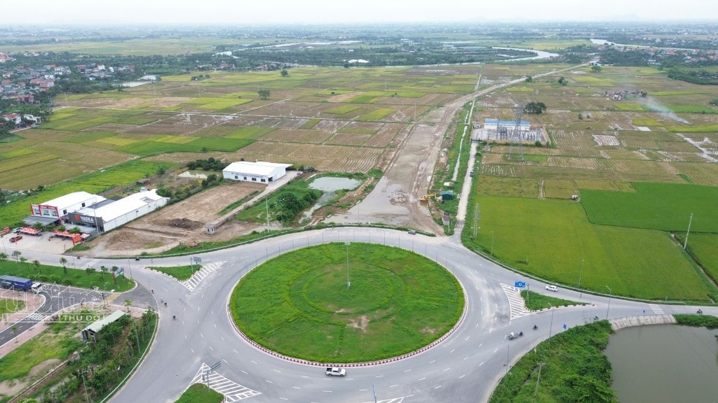 đường trục Đông – Tây Kim Thành