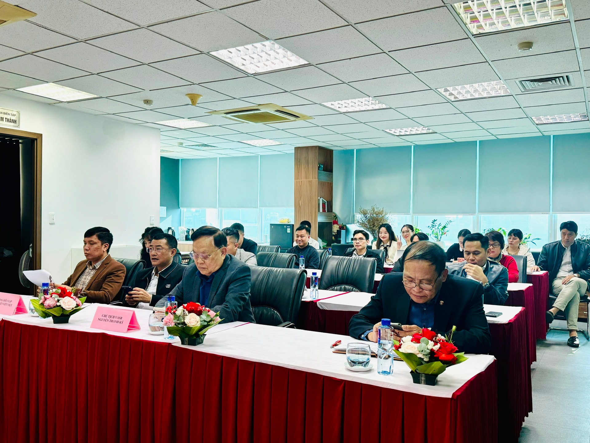 d7951baca62c2972703d.jpg