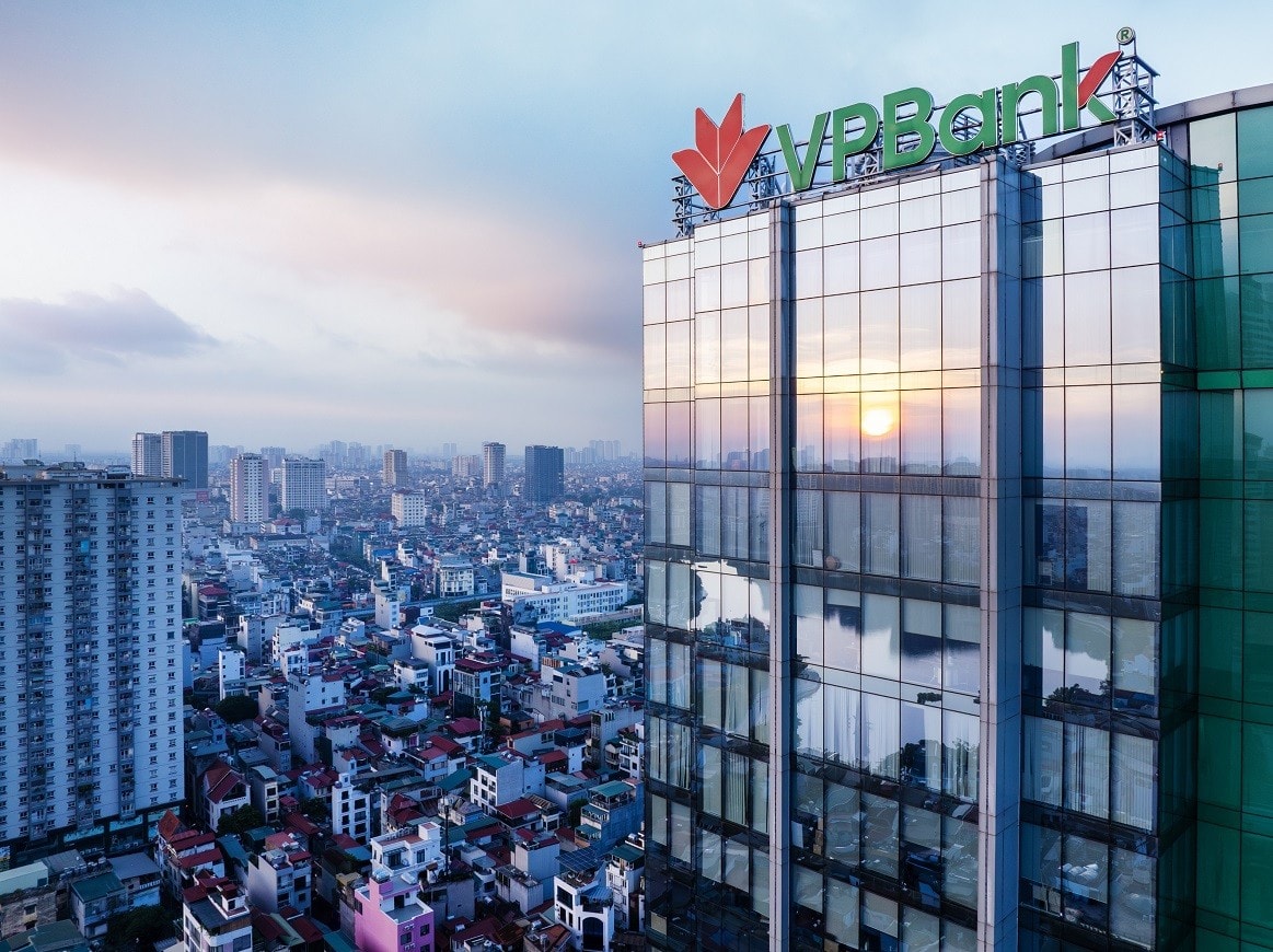 vpbank-.jpg