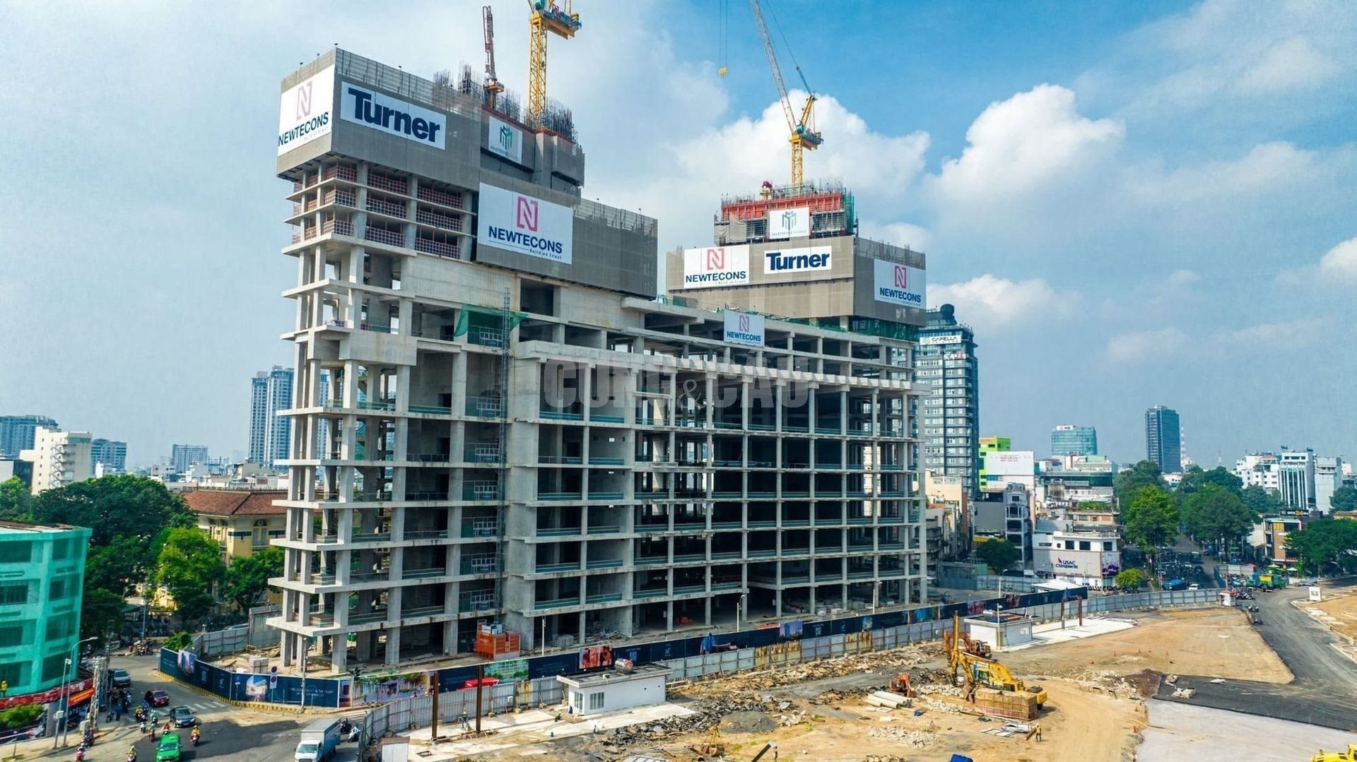 Dự án One Central HCM có quy mô 8.600 m2 tại khu tứ giác Bến Thành, đối diện chợ Bến Thành (quận 1, TP HCM)