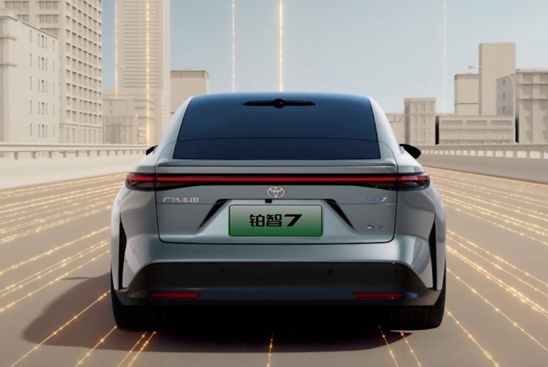 toyota3.jpg
