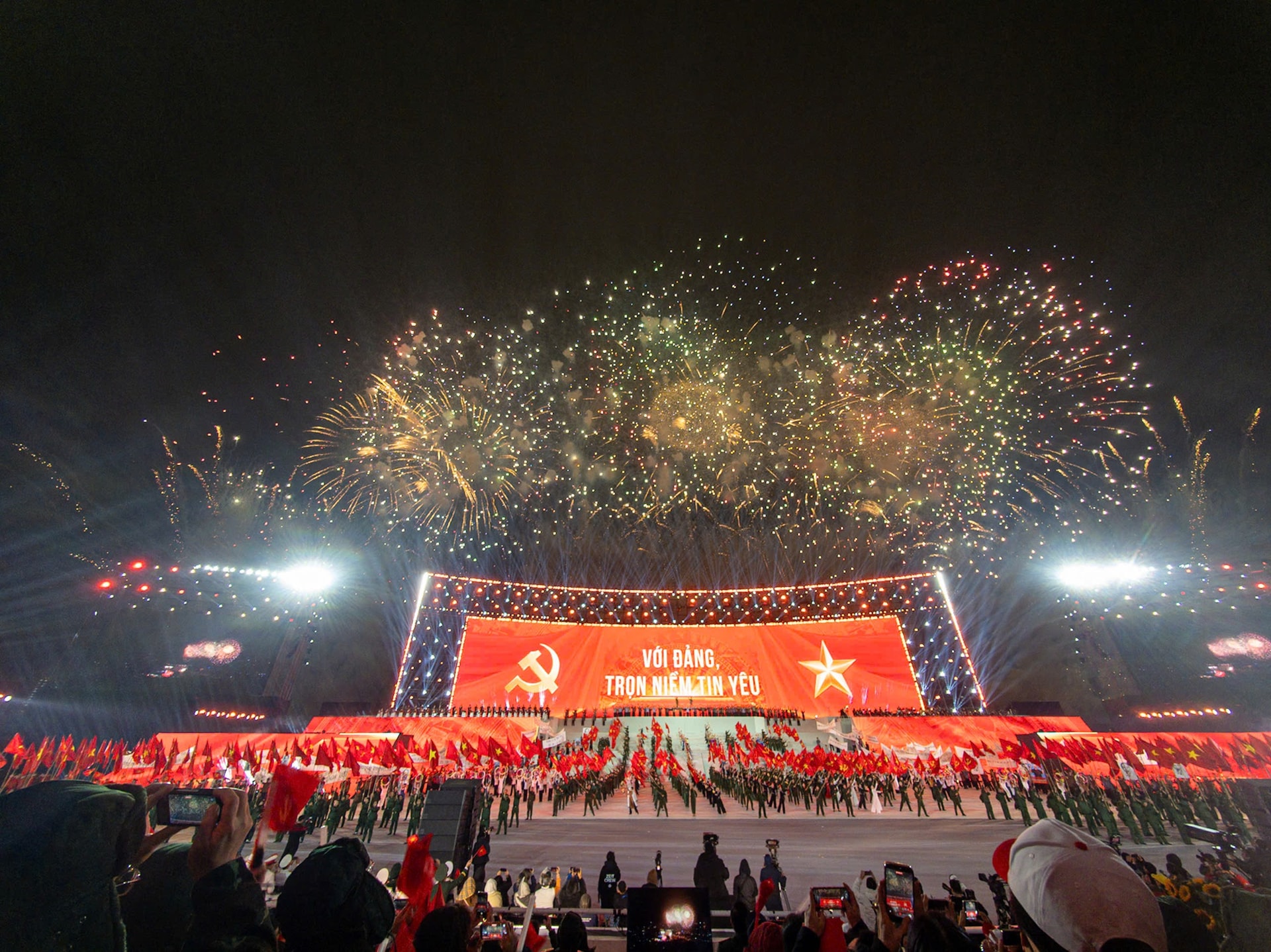 chào mừng đại hội