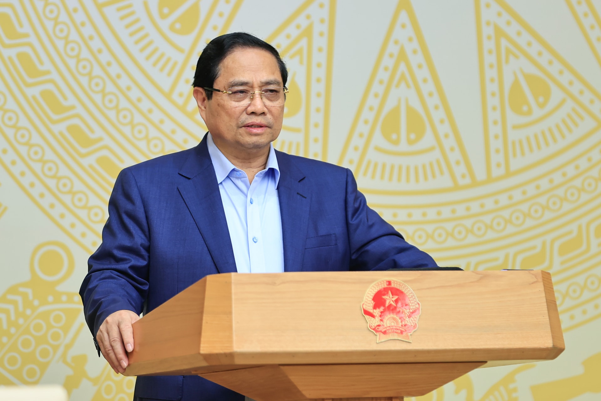 Thủ tướng: Xây dựng cơ chế giao việc lớn, việc khó, việc đột phá cho doanh nghiệp- Ảnh 6.