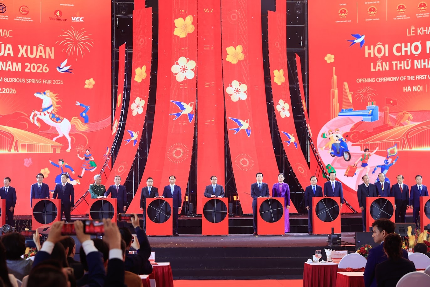 Thủ tướng khai mạc Hội chợ Mùa Xuân lần thứ nhất năm 2026 với 3 kỳ vọng lớn- Ảnh 6.