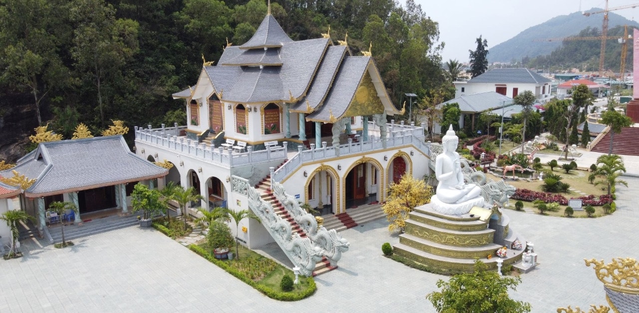 Chùa Bụt Hải Tiến