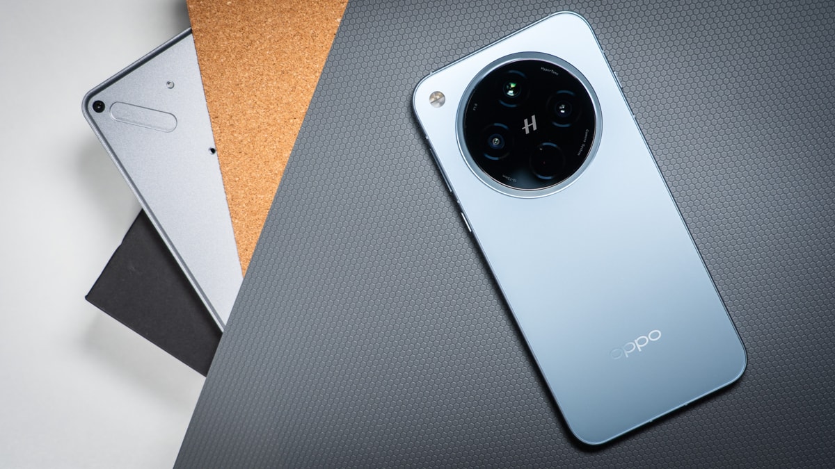 oppo2.jpg
