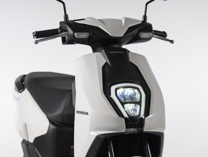 xedienhonda3.jpg