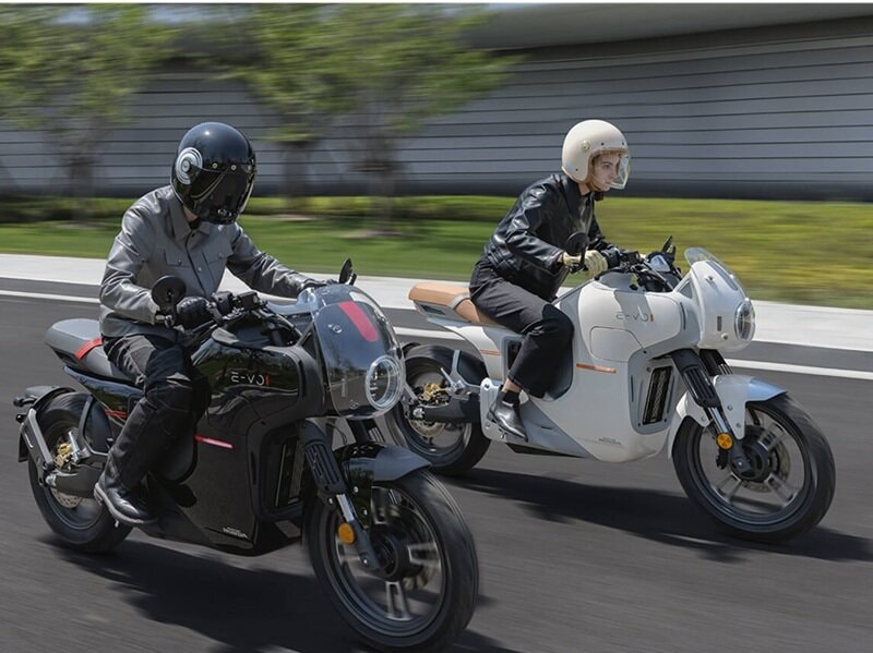 motodien2.jpg