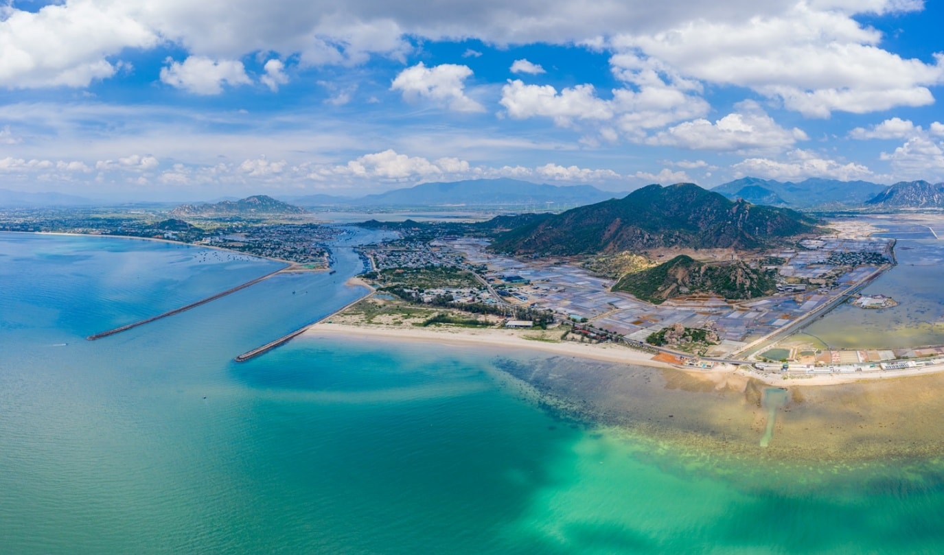 Khu du lịch quốc gia Ninh Chữ
