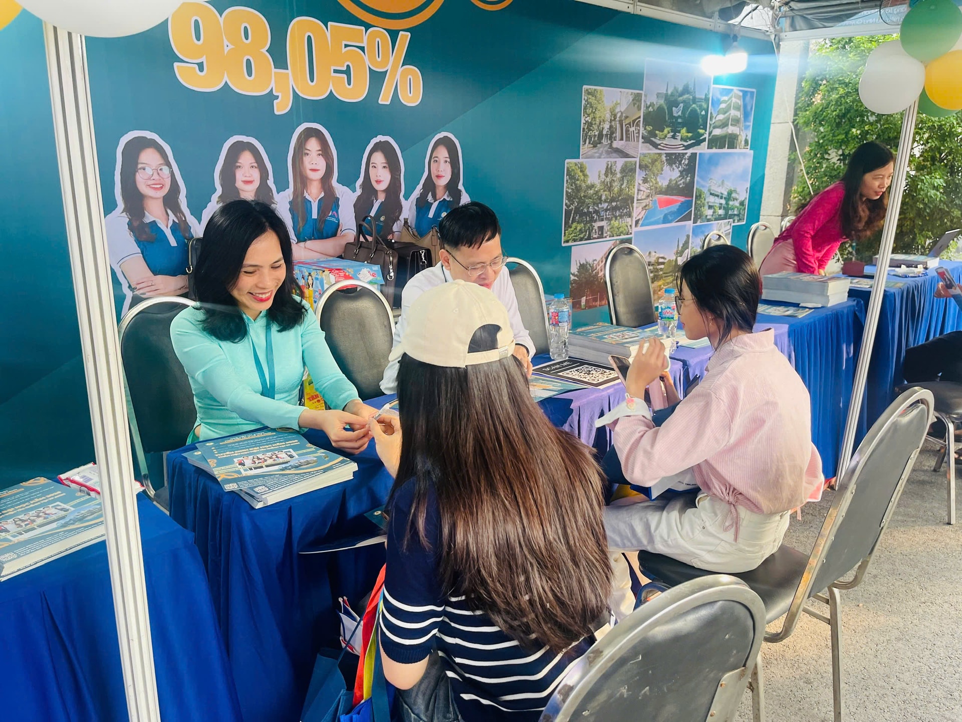 tư vấn