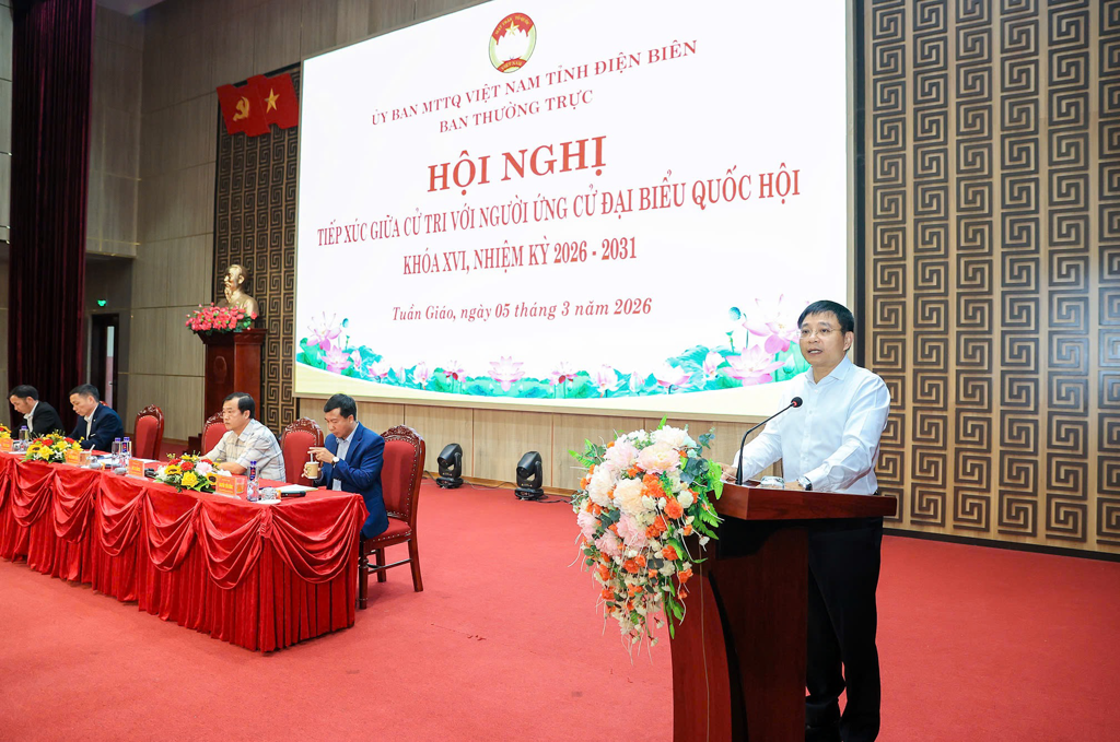 bộ tài chính tiếp xúc cử tri