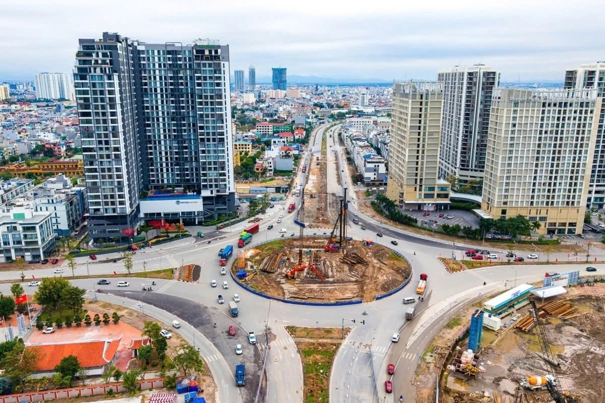 Hầm chui tại nút giao đường Võ Nguyễn Giáp - đường Bùi Viện