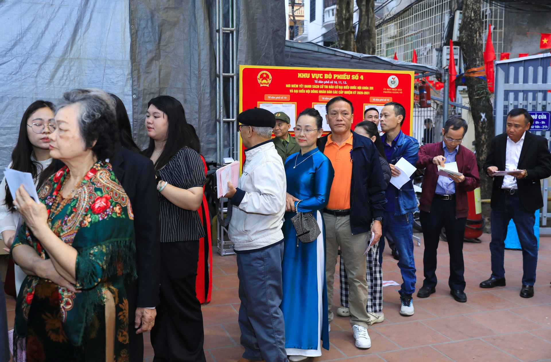 cử tri hà nội