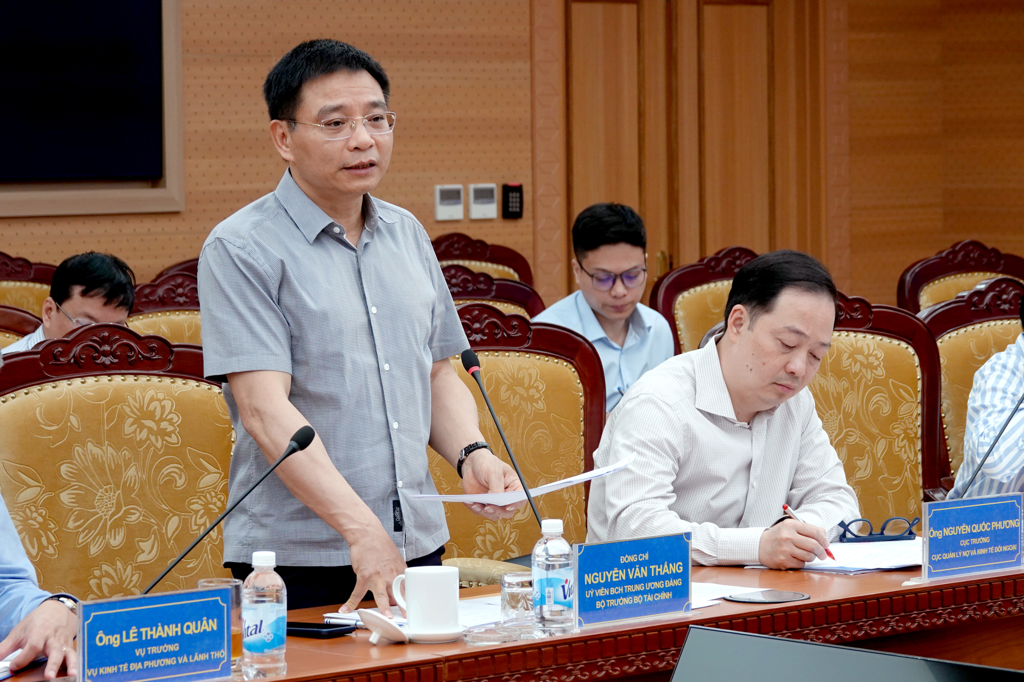 bộ trưởng bộ tài chính