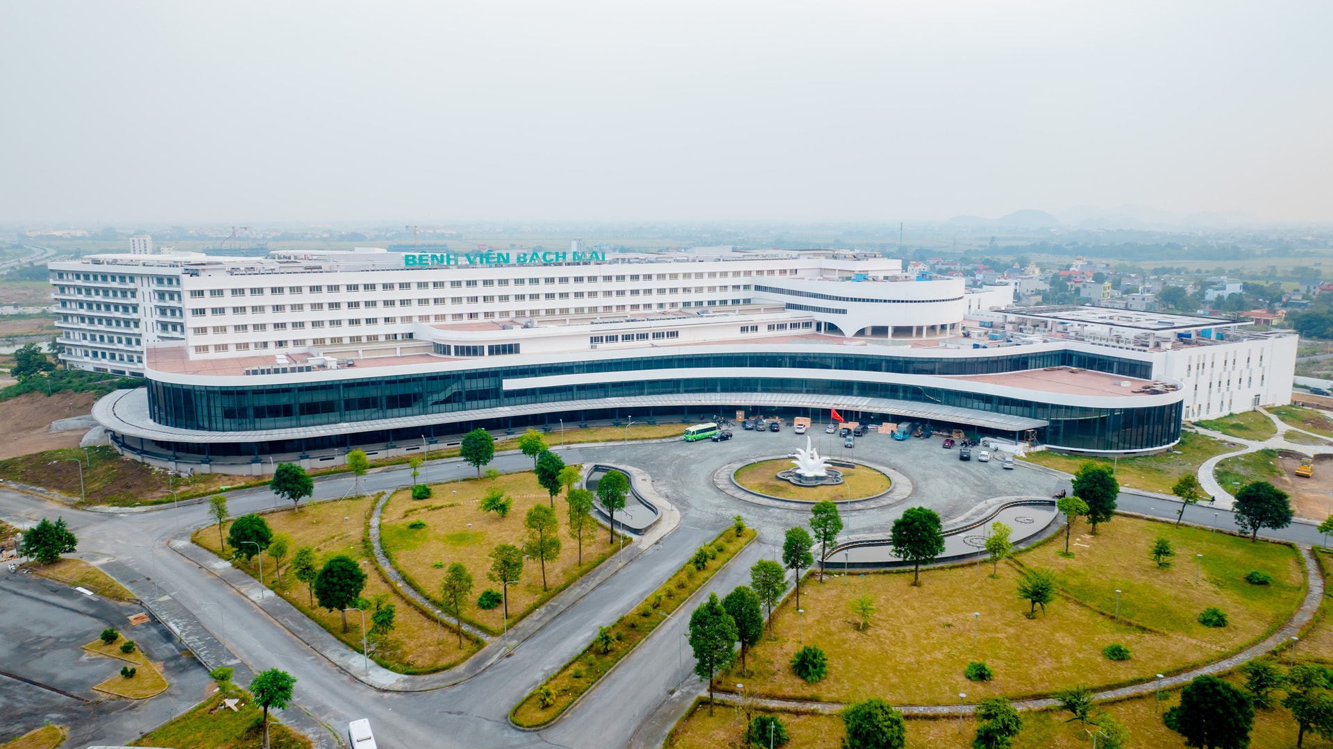 Làng Đại học (2)