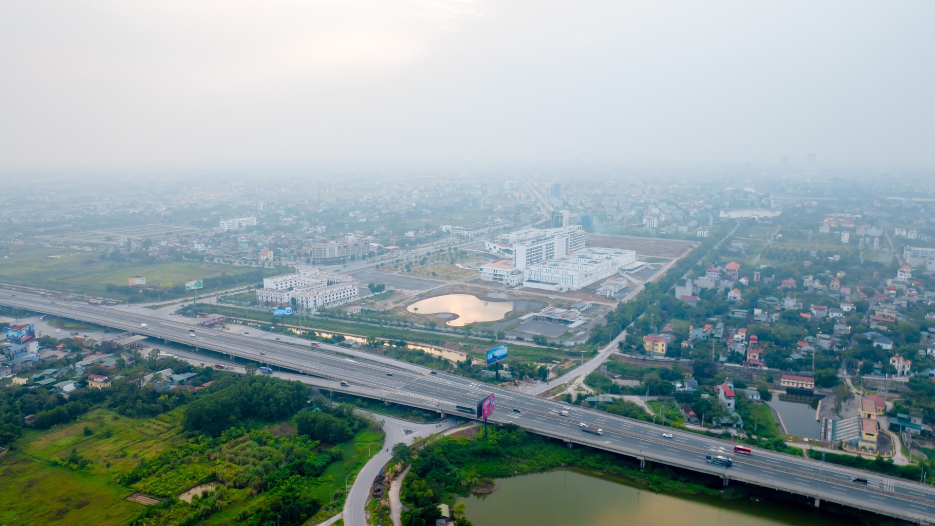 Làng Đại học (3)