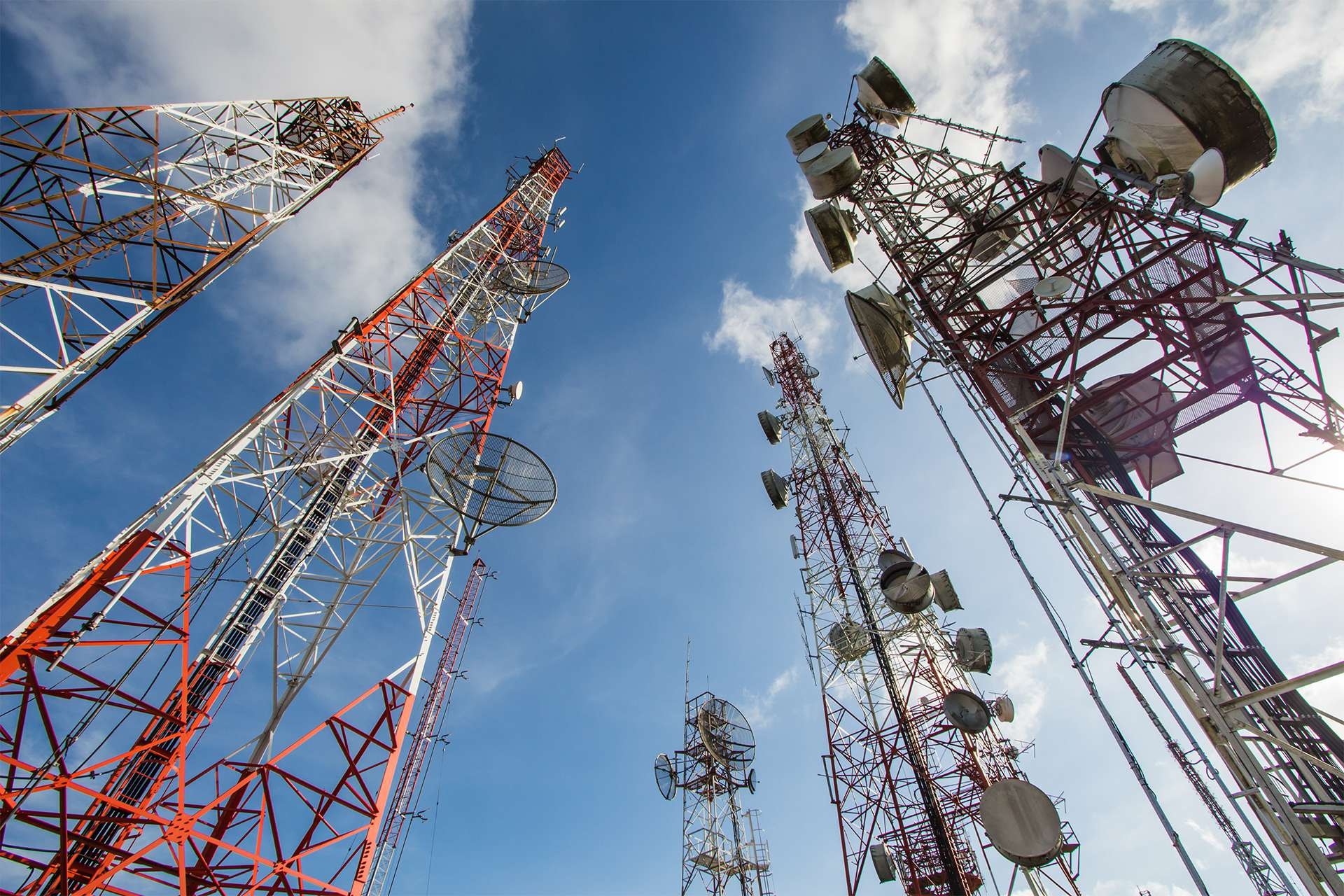 4-reasons-to-study-telecommunications-engineering.jpg