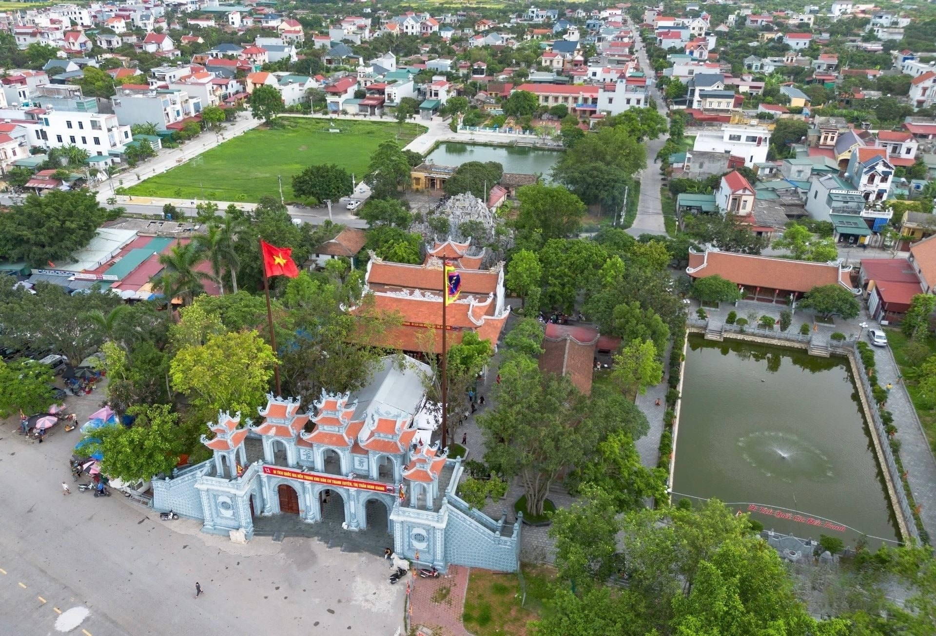 Đền Tranh (1)