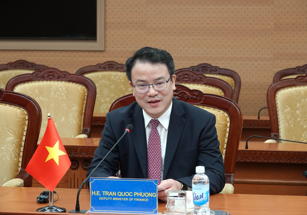 Thứ trưởng Trần Quốc Phương