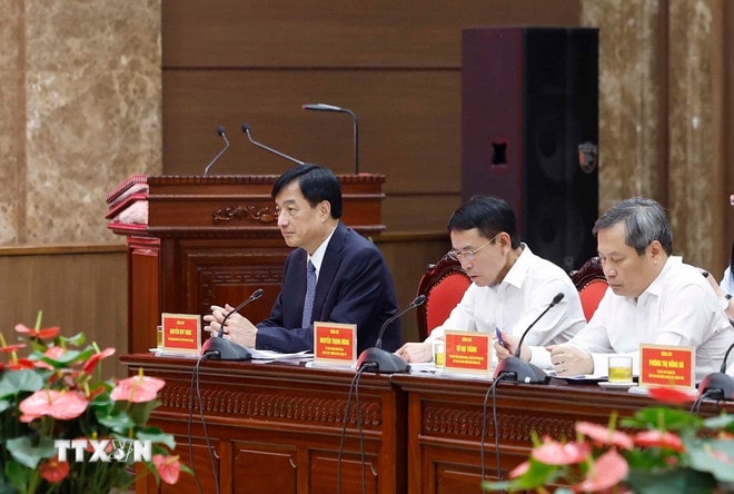 Tổng Bí thư Tô Lâm: Ban Thường vụ Thành ủy Hà Nội cần tiếp tục phát huy cao độ tinh thần làm việc quyết liệt- Ảnh 3.