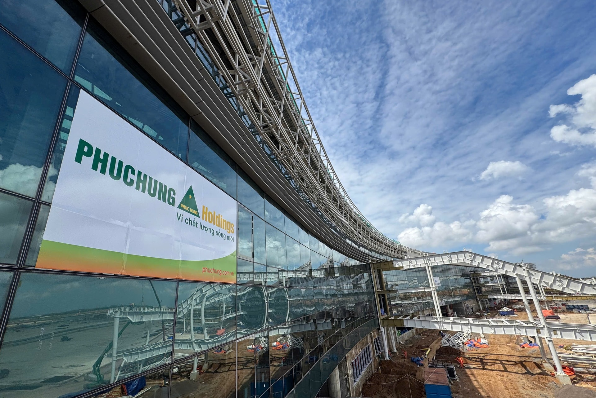 phuc Hung Holdings-1