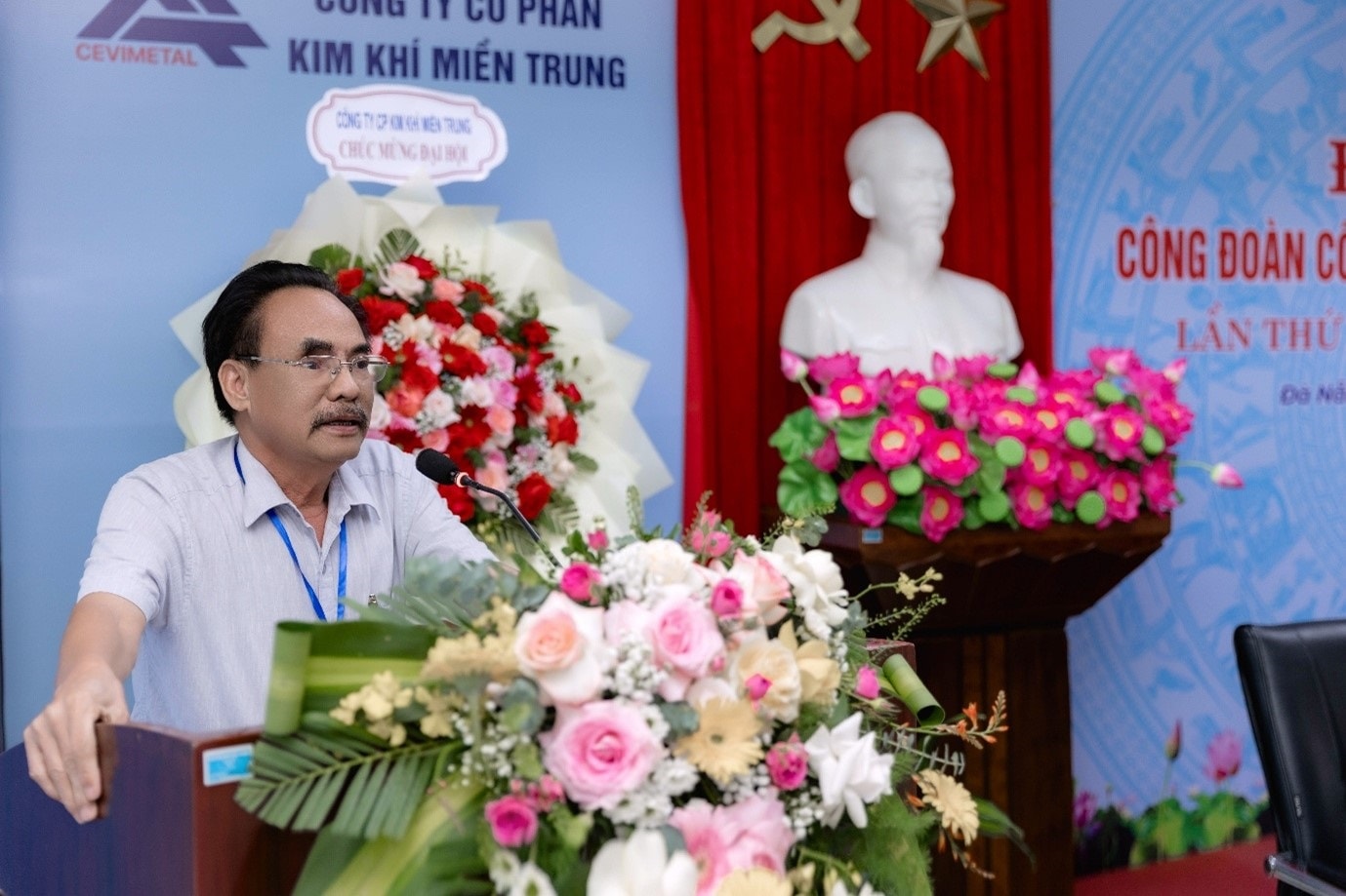 Kim Khi Mien Trung - 1