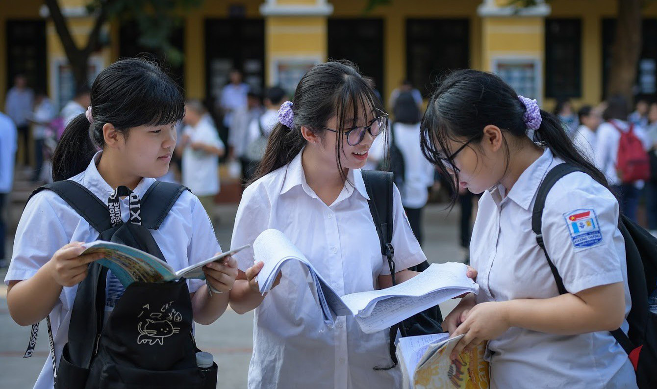 nguyvong.jpg