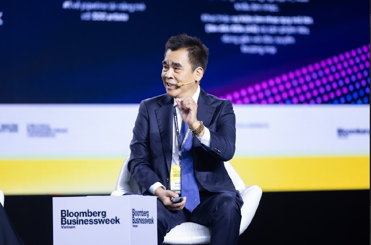 Từ concert 'Say Hi' đến IPO: Sếp DatVietVAC nói về công thức định giá công nghiệp văn hóa tại Bloomberg 2026