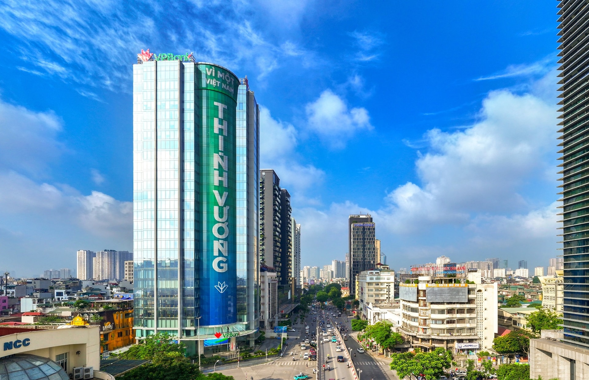 VPBank (2)