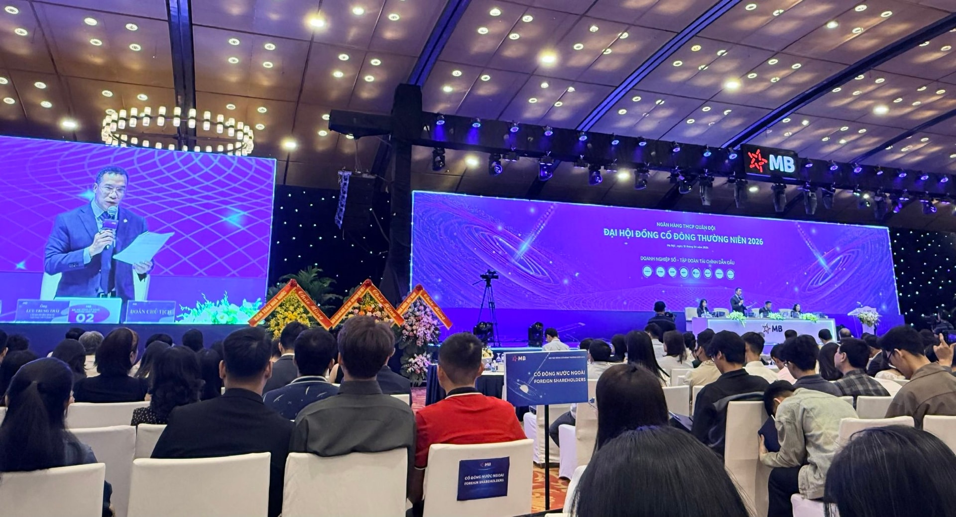 Ngân hàng và công ty chứng khoán tăng tốc tái cấu trúc: Tăng trưởng đi cùng chọn lọc- Ảnh 1. Ngân hàng và công ty chứng khoán tăng tốc tái cấu trúc: Tăng trưởng đi cùng chọn lọc- Ảnh 1.