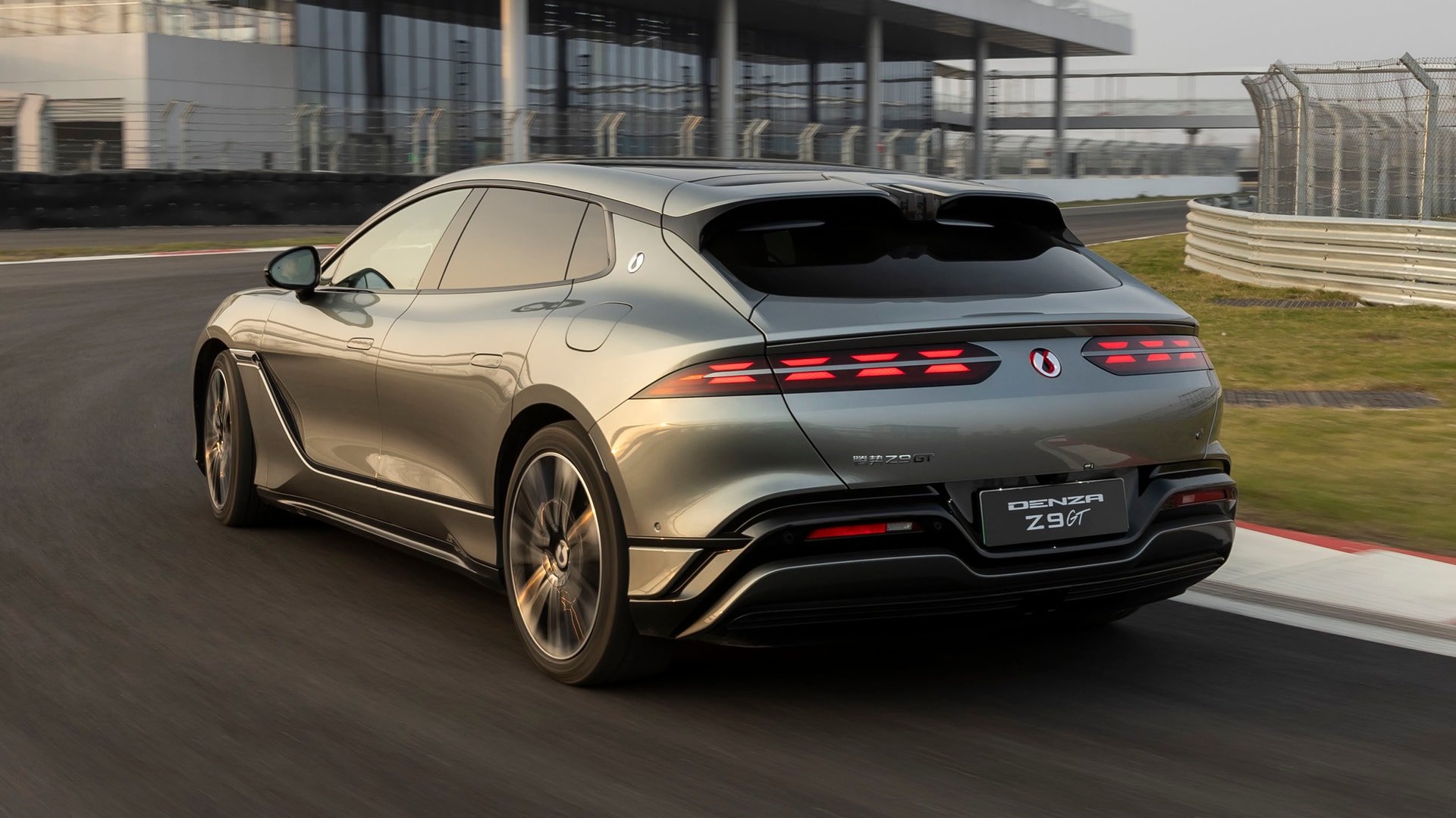 Denza Z9GT
