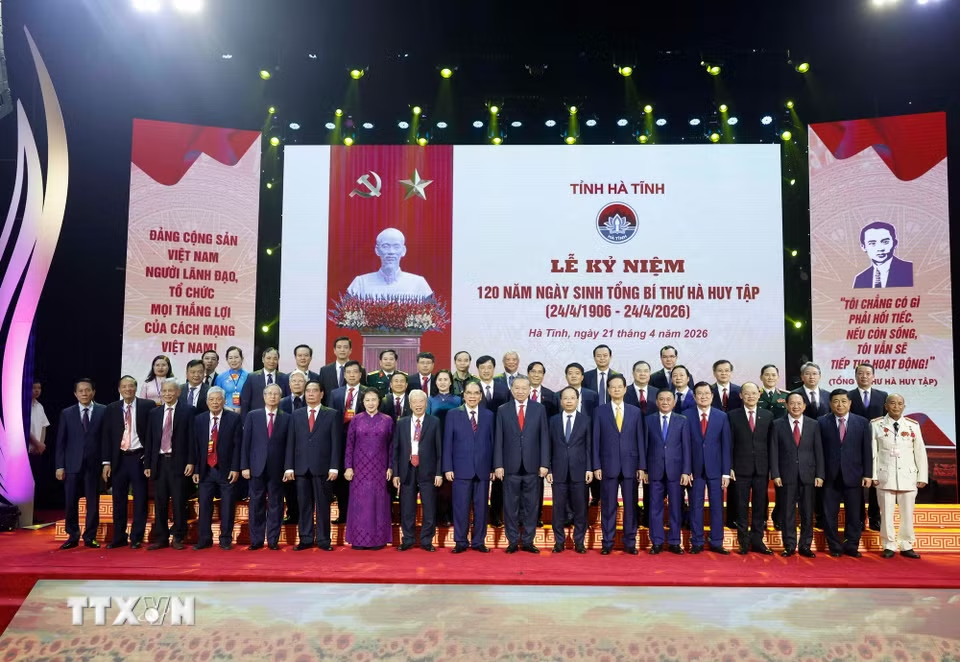 Tổng Bí thư, Chủ tịch nước Tô Lâm dự Lễ kỷ niệm 120 năm Ngày sinh Tổng Bí thư Hà Huy Tập- Ảnh 7.