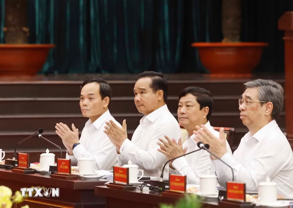 Tổng Bí thư, Chủ tịch nước Tô Lâm: TPHCM phải đi đầu, biến các nghị quyết chiến lược thành thực tiễn sống động- Ảnh 4.