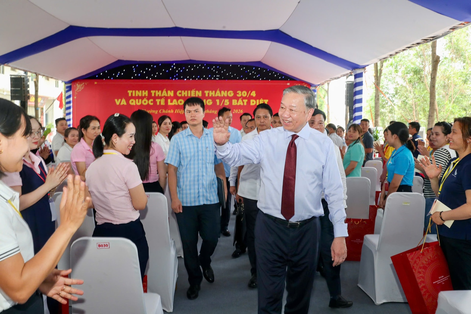 Toàn văn bài nói chuyện của Tổng Bí thư, Chủ tịch nước Tô Lâm với công nhân, người lao động Thành phố Hồ Chí Minh- Ảnh 1.