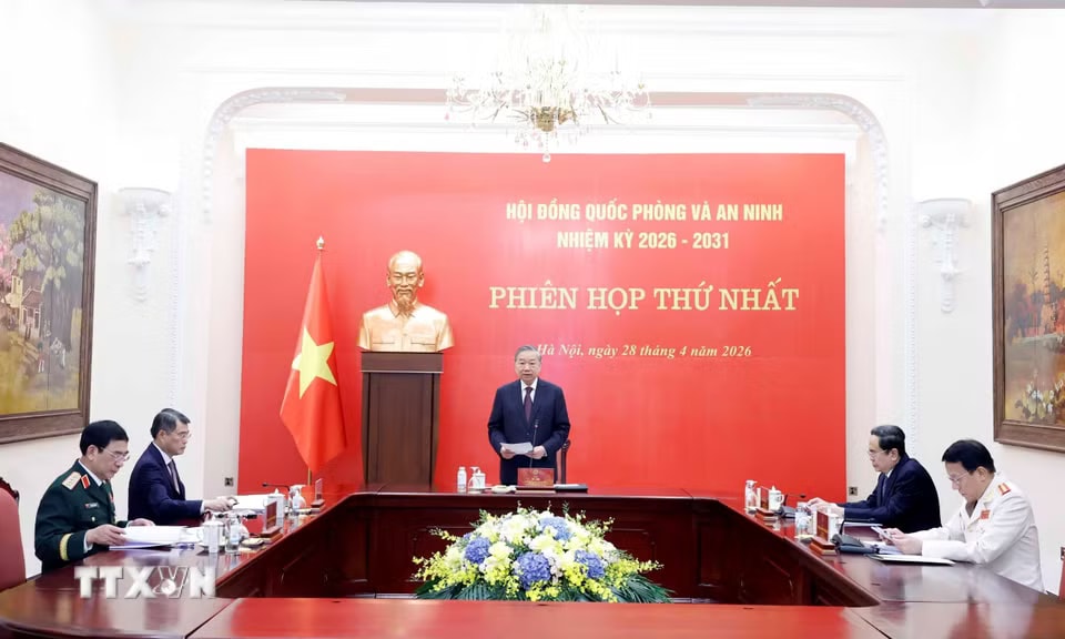 Tổng Bí thư, Chủ tịch nước Tô Lâm chủ trì phiên họp thứ nhất Hội đồng Quốc phòng và An ninh nhiệm kỳ 2026-2031- Ảnh 1.