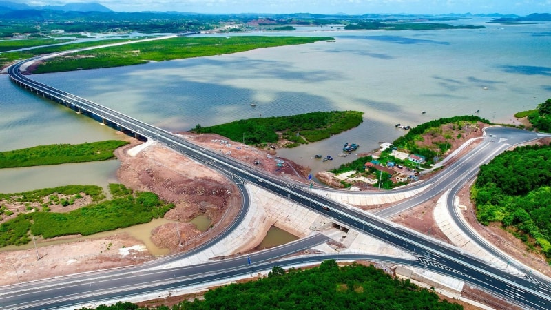 tuyến cao tốc Hạ Long - Hải Phòng - Vân Đồn - Móng Cái