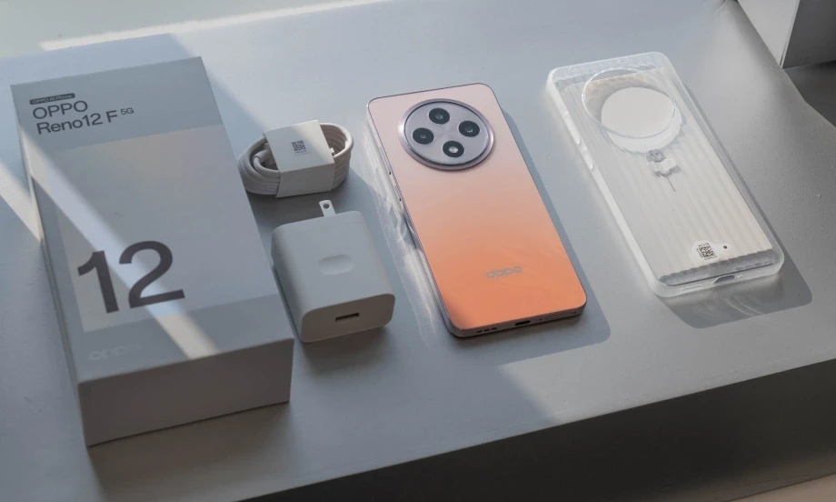 oppo1.webp