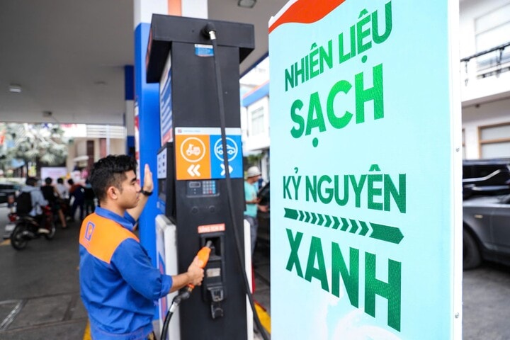 Petrolimex đẩy nhanh chuyển đổi kinh doanh xăng E10 từ giữa tháng 5/2026