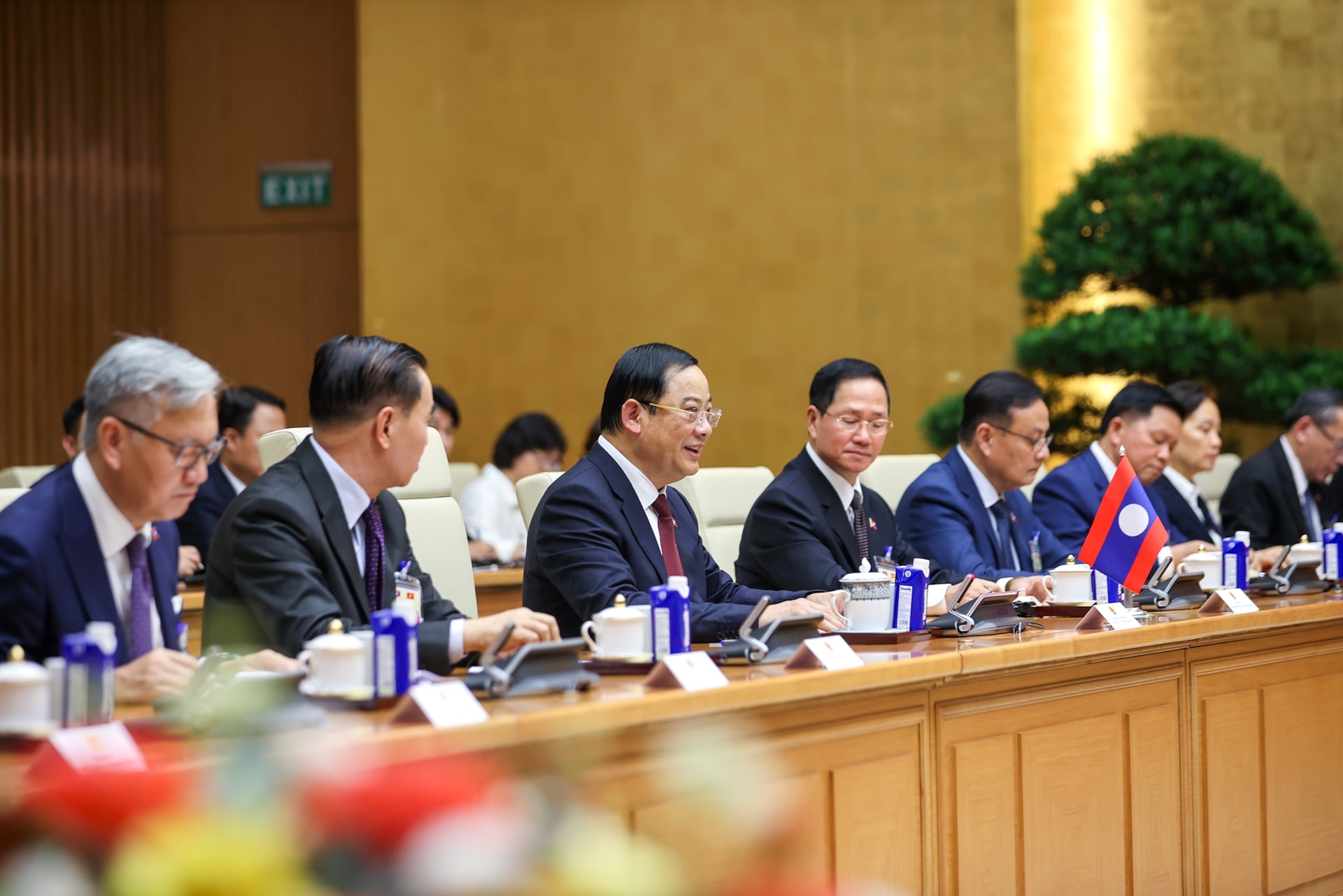 Việt Nam luôn kề vai sát cánh hỗ trợ Lào hiện thực hoá các mục tiêu chiến lược đã đề ra- Ảnh 5.