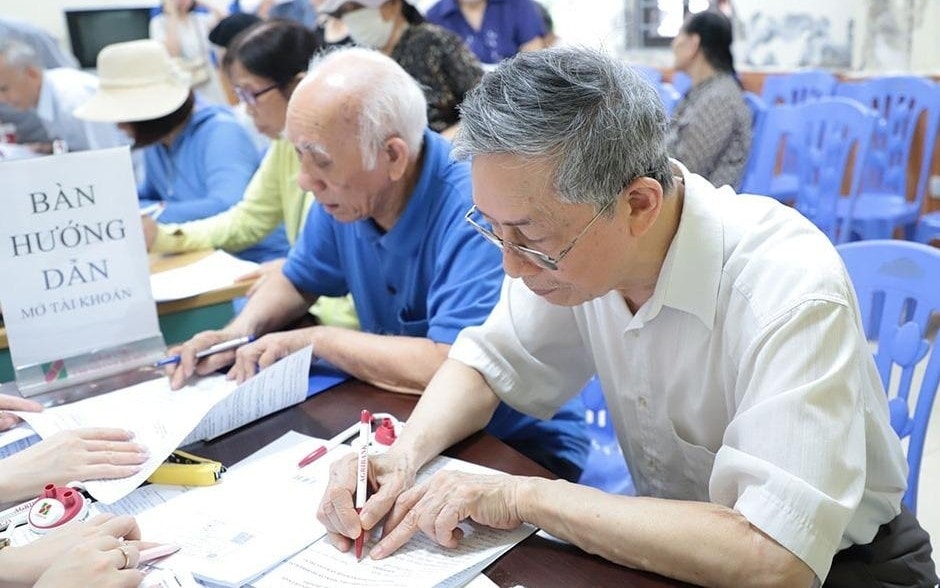 lương hưu tăng mạnh