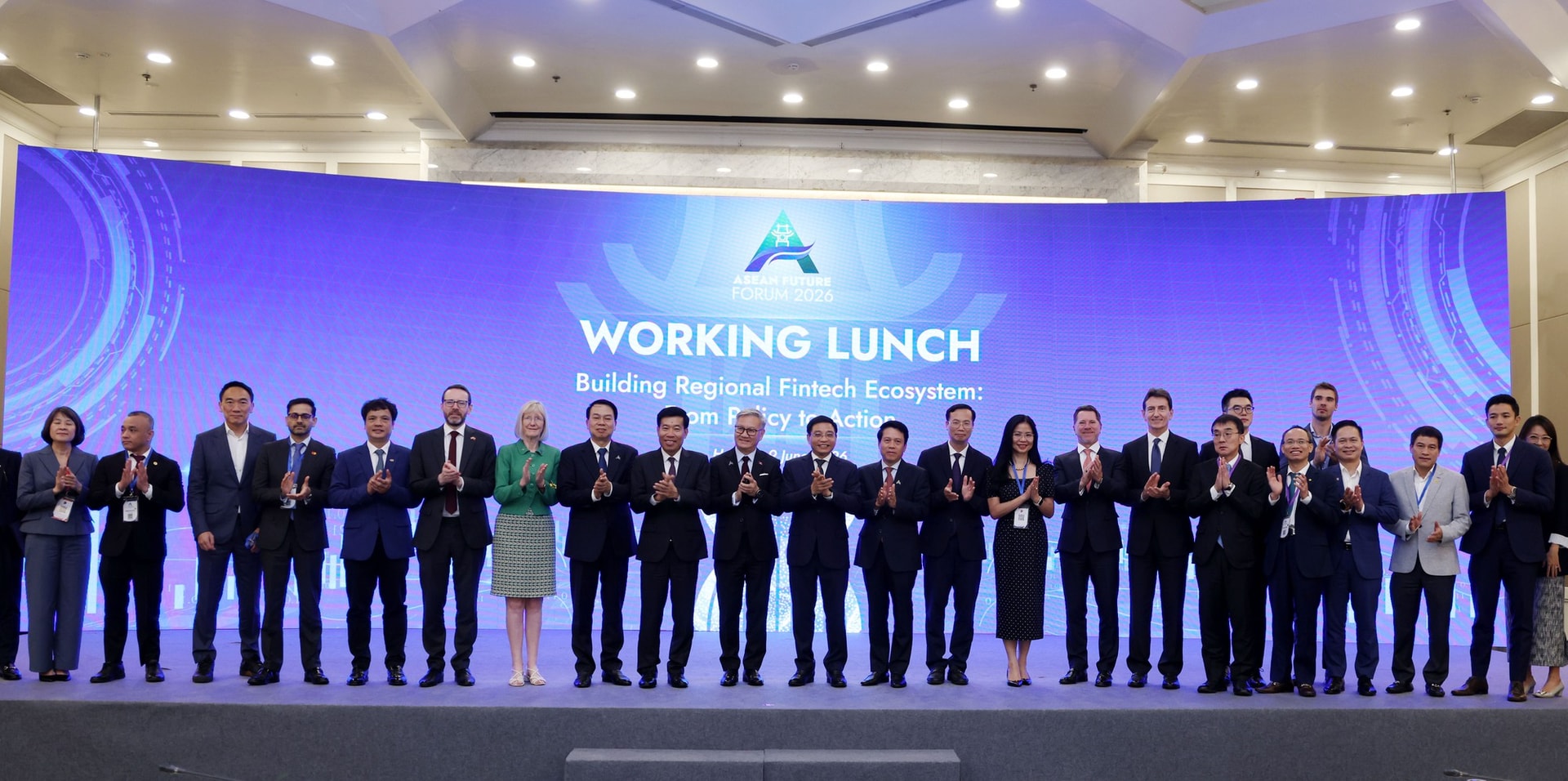 ASEAN không chỉ kết nối thị trường mà cần kết nối hệ sinh thái Fintech- Ảnh 7.