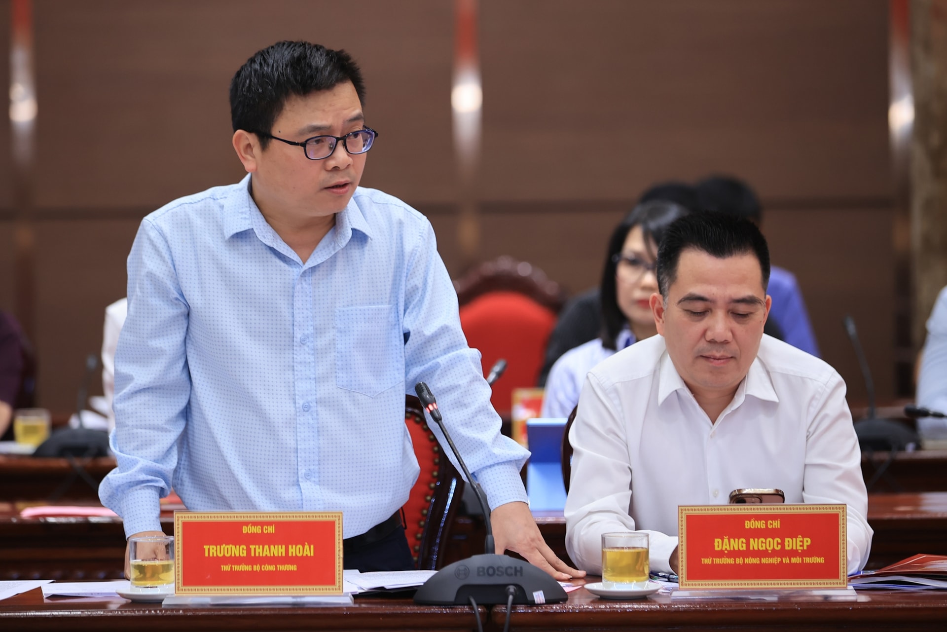 Thủ tướng: Hà Nội sẽ được ưu tiên nguồn lực, cơ chế nhưng phải cam kết tăng chất lượng đầu tư và đóng góp cho cả nước- Ảnh 13.