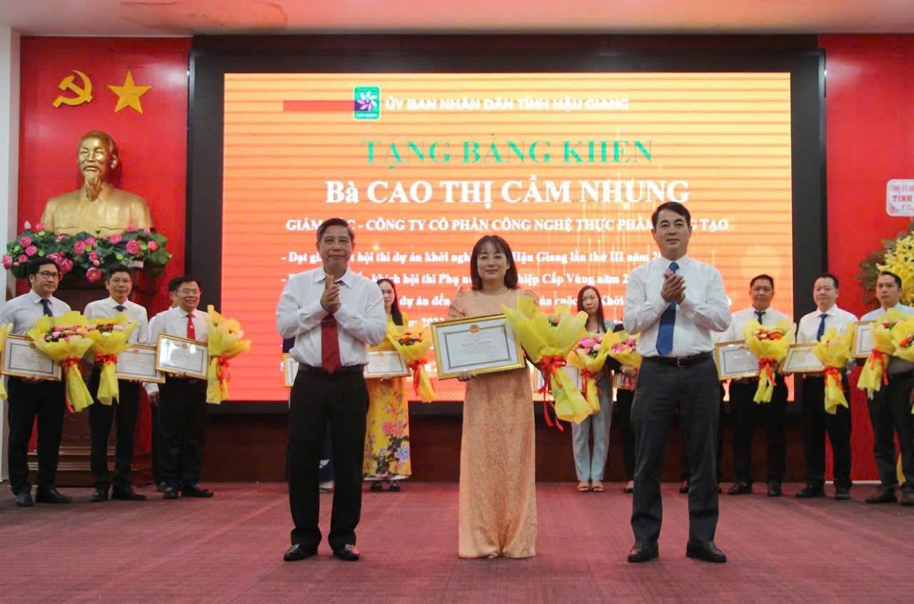 Cao Thị Cẩm Nhung