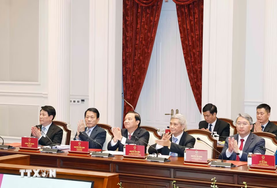 Tổng Bí thư, Chủ tịch nước Tô Lâm: Cải cách tư pháp giai đoạn mới, bảo vệ công lý và kiến tạo niềm tin- Ảnh 5. Tổng Bí thư, Chủ tịch nước Tô Lâm: Cải cách tư pháp giai đoạn mới, bảo vệ công lý và kiến tạo niềm tin- Ảnh 5.