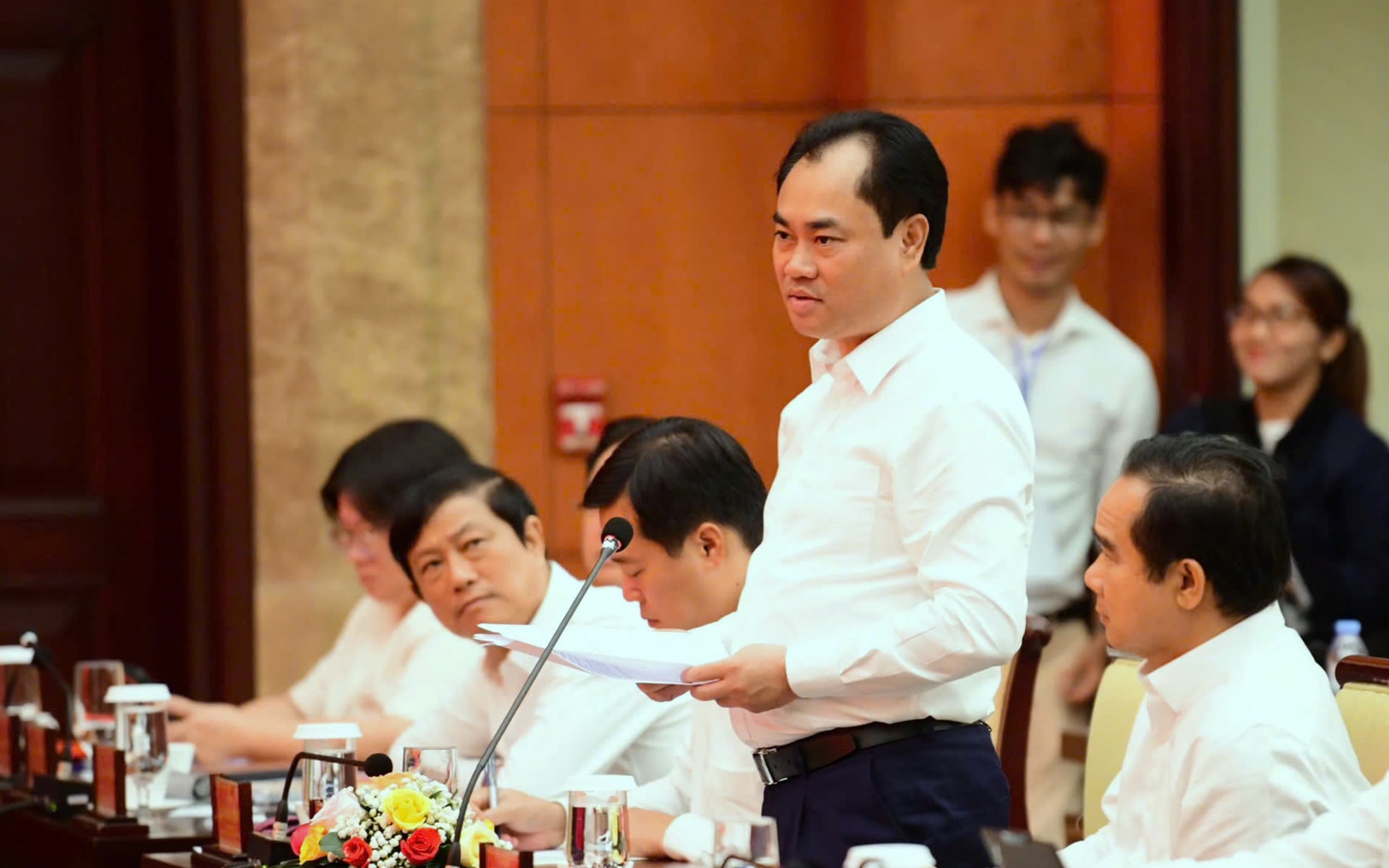 Thủ tướng: Xây dựng Luật Đô thị đặc biệt cho TPHCM với các nhóm chính sách mạnh, đột phá, khả thi- Ảnh 9.