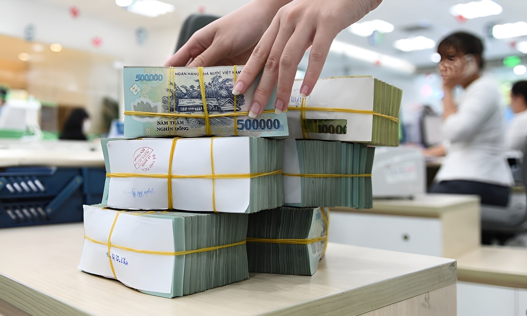 lãi suất ngân hàng hôm nay