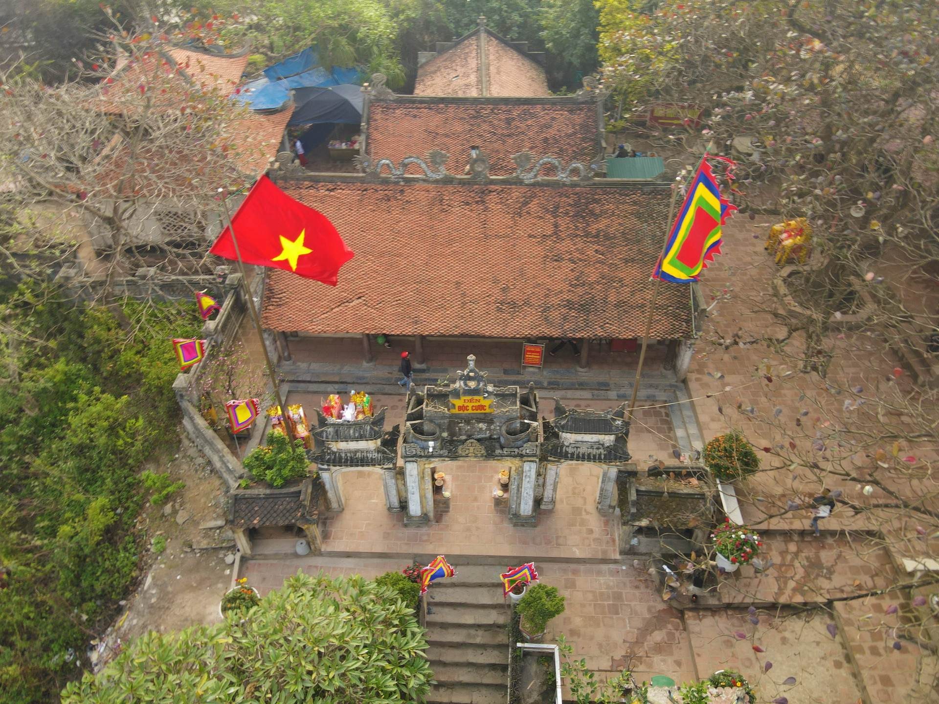 Ngôi đền Độc Cước
